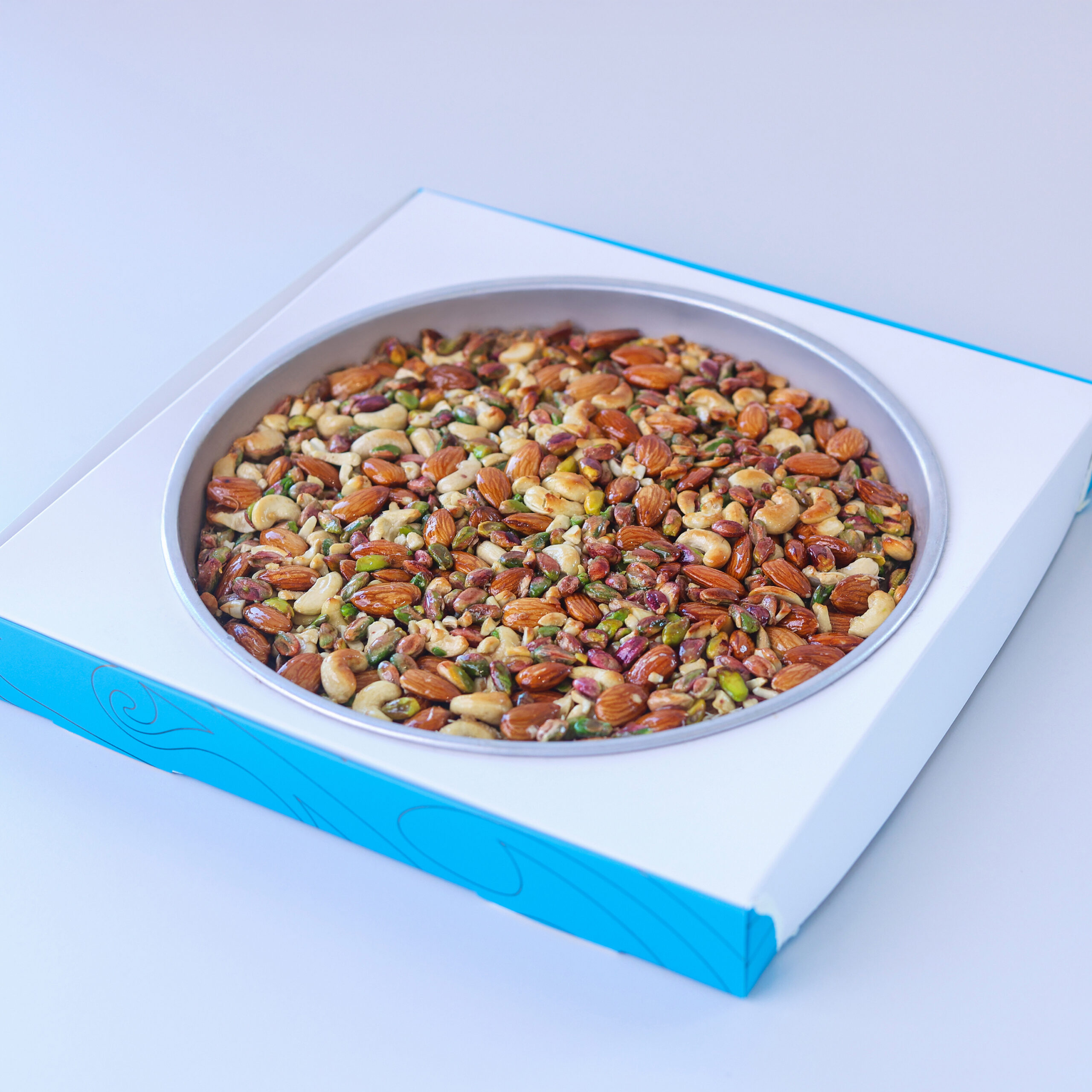 BROCAR Kunafa Makasrat Round Tray – Brocar Sweets