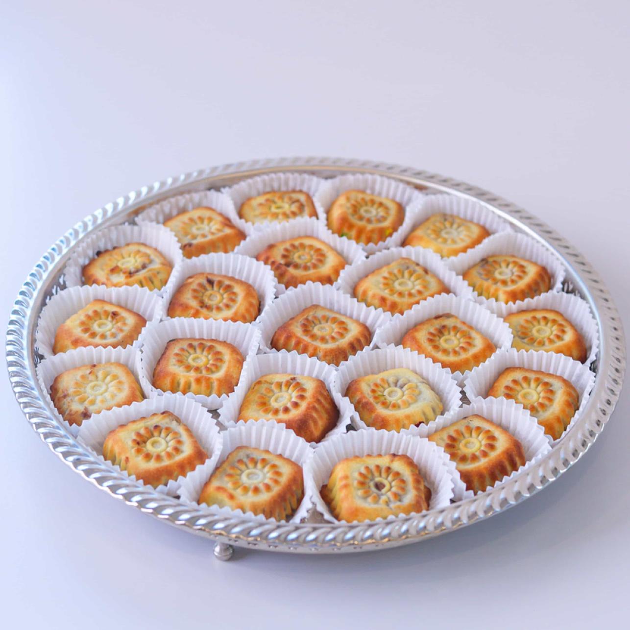 BROCAR Maamoul Ajweh tray – Brocar Sweets